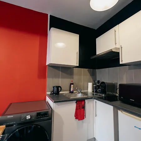 Le Sejour Cine-Proche Du Centre-Wifi-Parking Apartment Lourdes Room photo