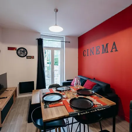 Le Sejour Cine-Proche Du Centre-Wifi-Parking Apartment Lourdes Room photo