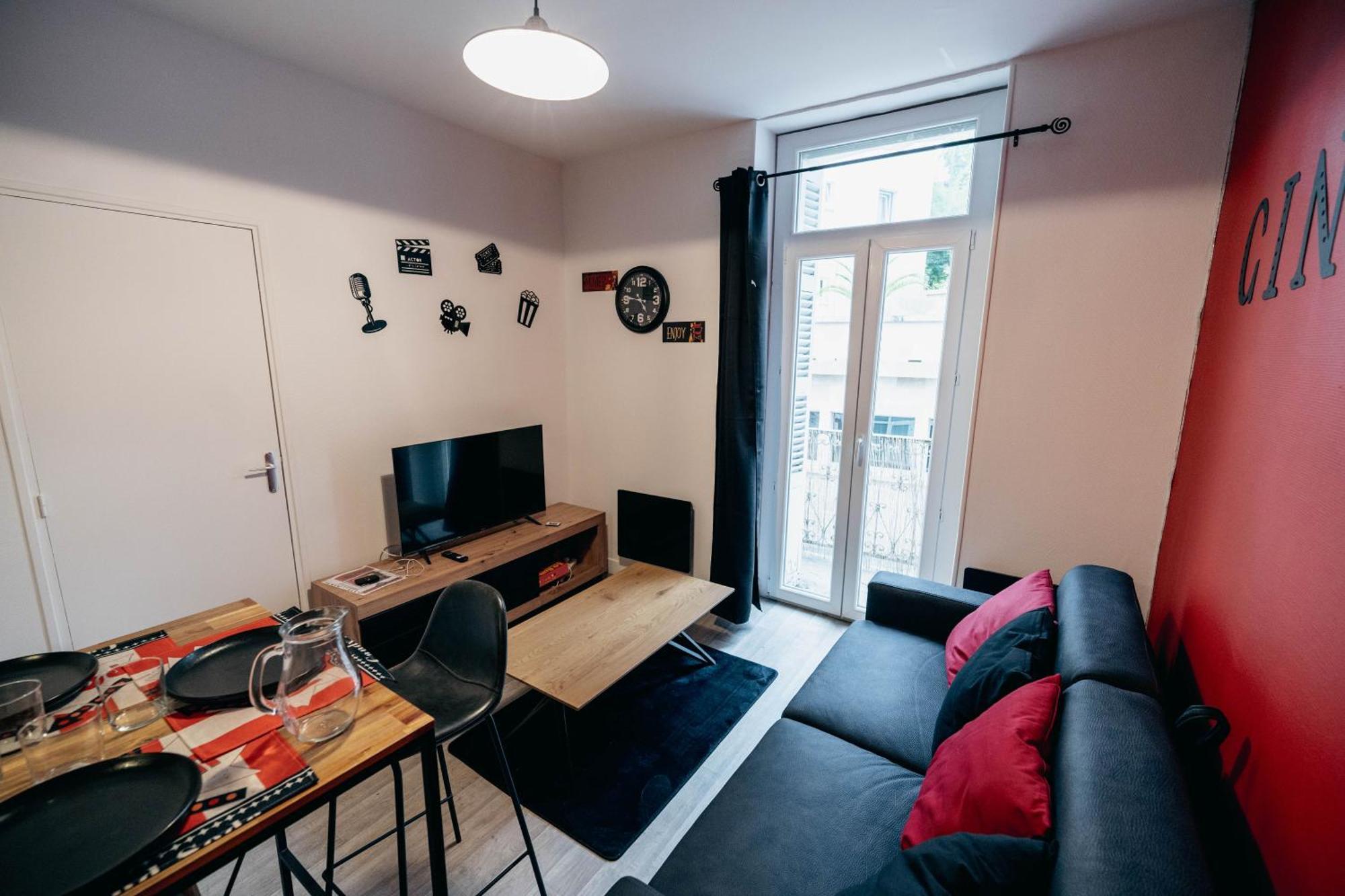Le Sejour Cine-proche Du Centre-wifi-parking Apartment Lourdes