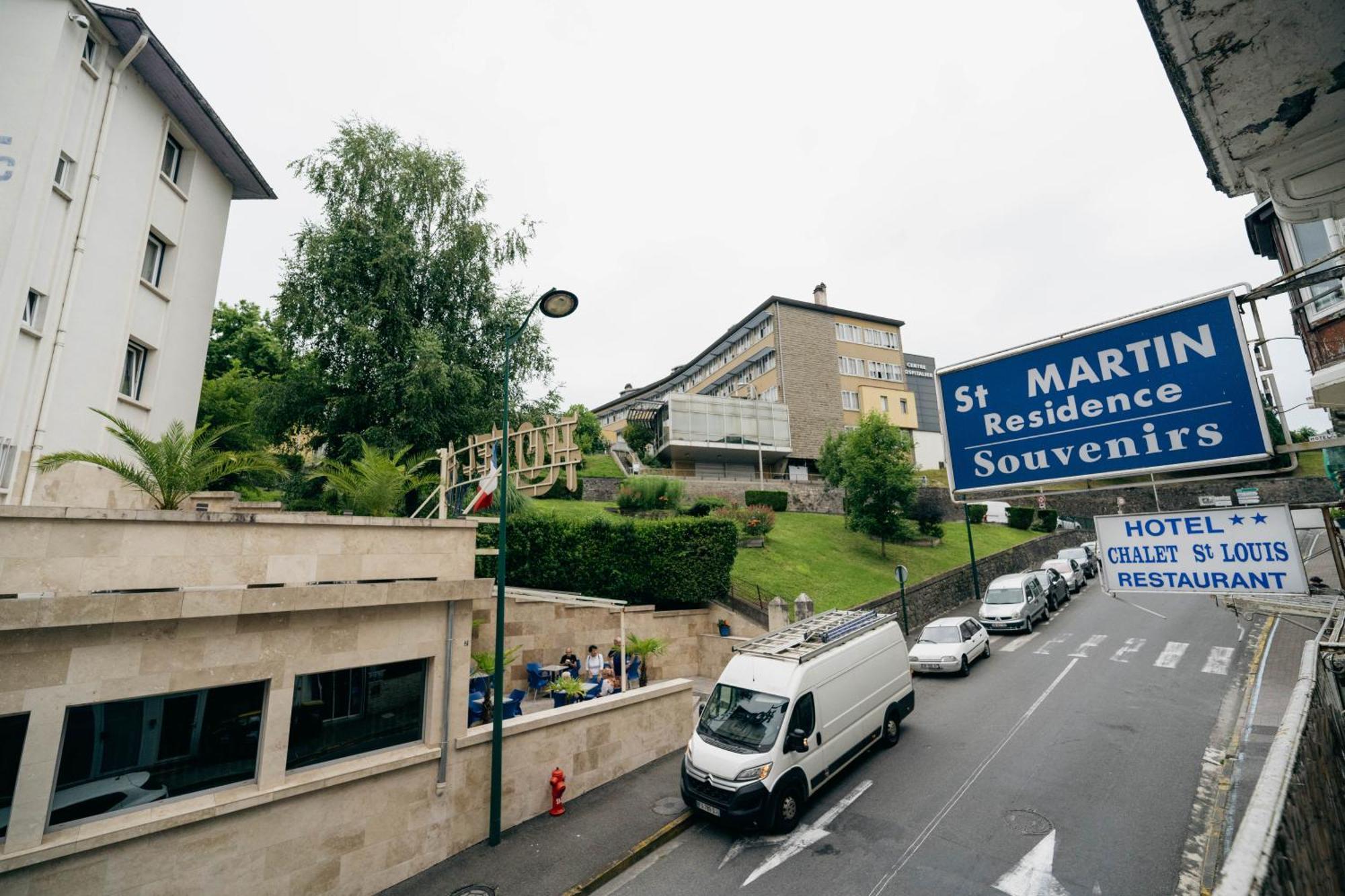 Apartment Le Sejour Cine-proche Du Centre-wifi-parking Lourdes